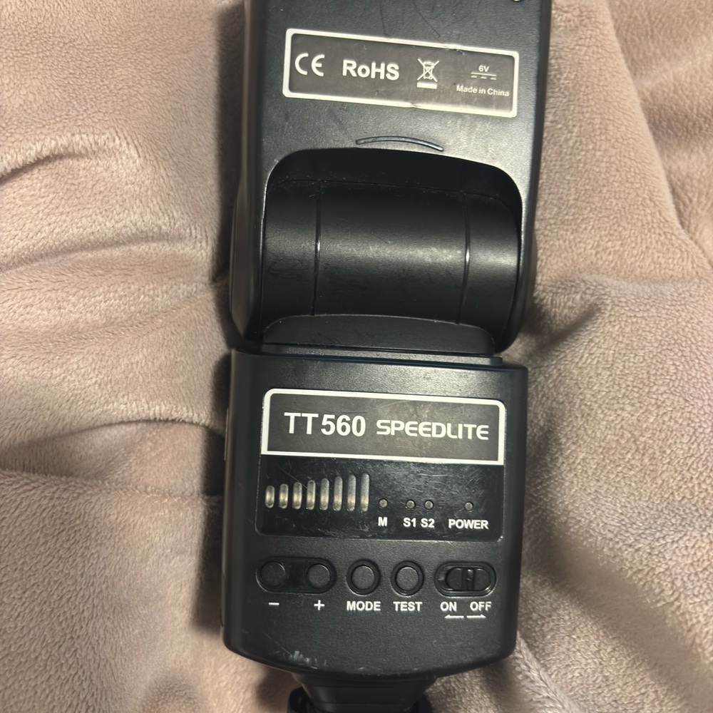 Neewer TT560 Speedlite Flash for CAMERAS